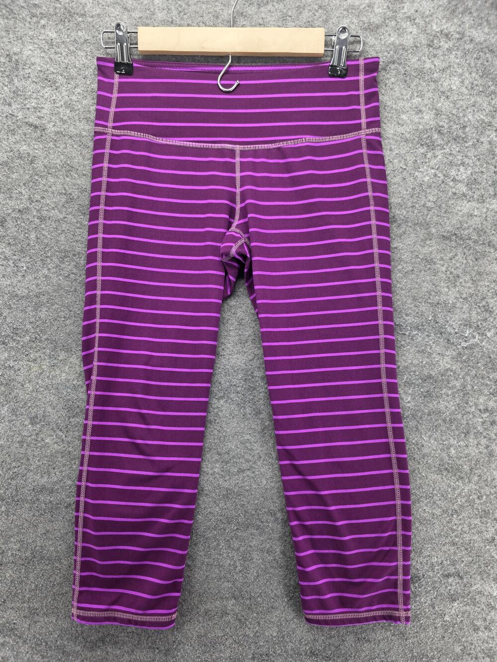 Athleta Capri Leggings Womens S Purple Striped Elastic Waist 19in Yoga